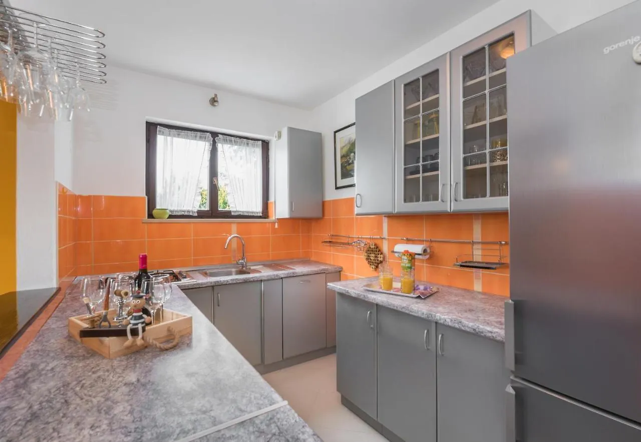 Sunset Holiday Home With Pool And Large, Mature Garden Labin  0*, Labin (Istria) Croatia
